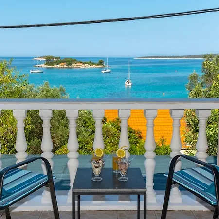 Korina Gradina * Vela Luka