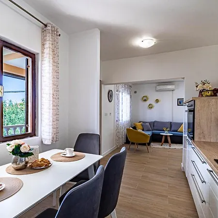 Apartment Korina Gradina Vela Luka