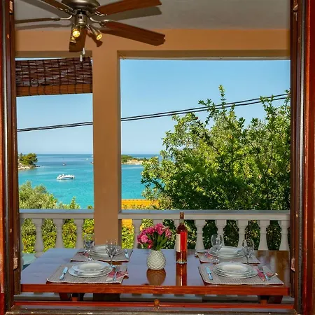 Korina Gradina Apartment Vela Luka