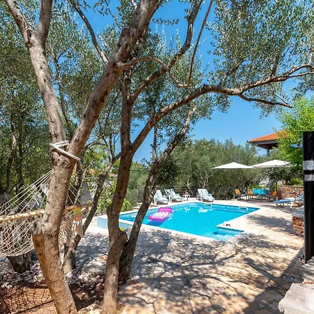 Apartment Korina Gradina *
